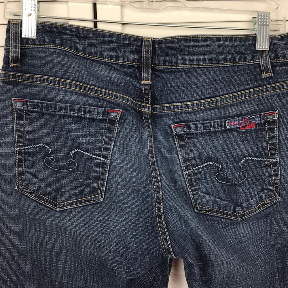 BLUE CULT | Size 31 Dark Blue Jeans